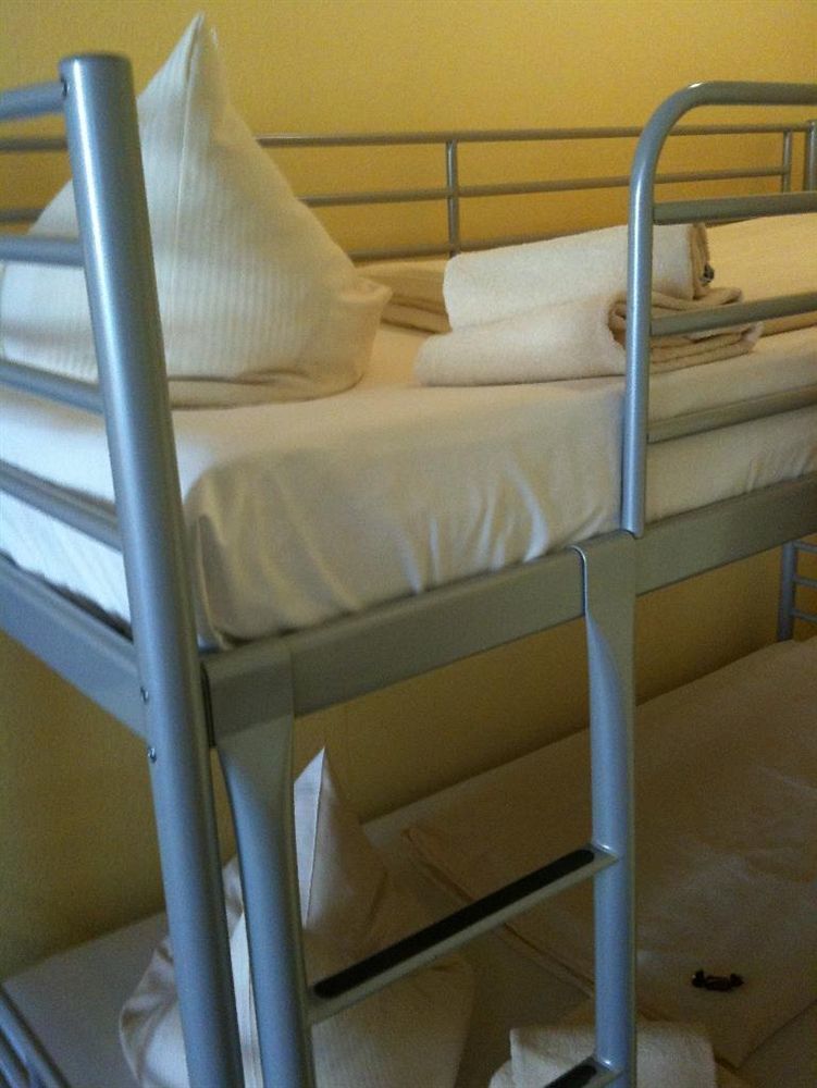Alecsa Hotel Am Olympiastadion Berlino Esterno foto