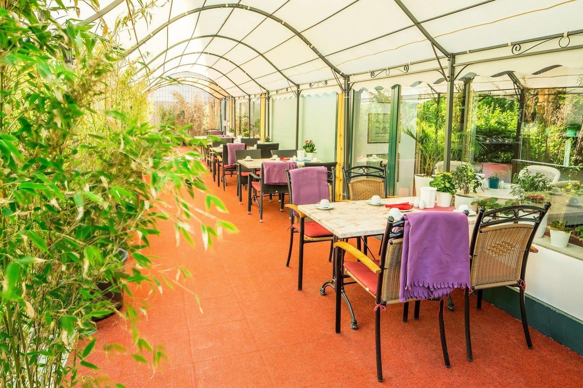Alecsa Hotel Am Olympiastadion Berlino Esterno foto